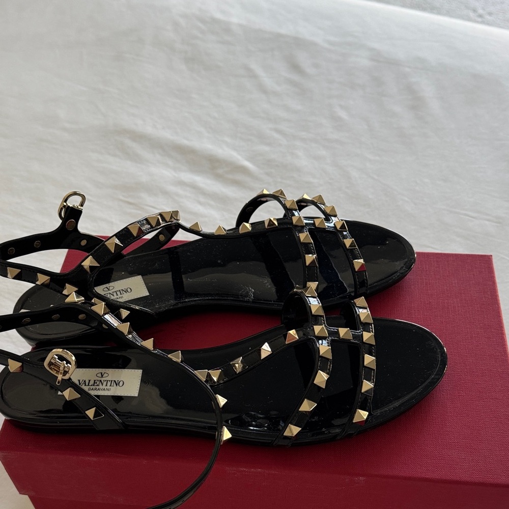 Valentino Black Patent Leather Studded Flat Sandals rubber